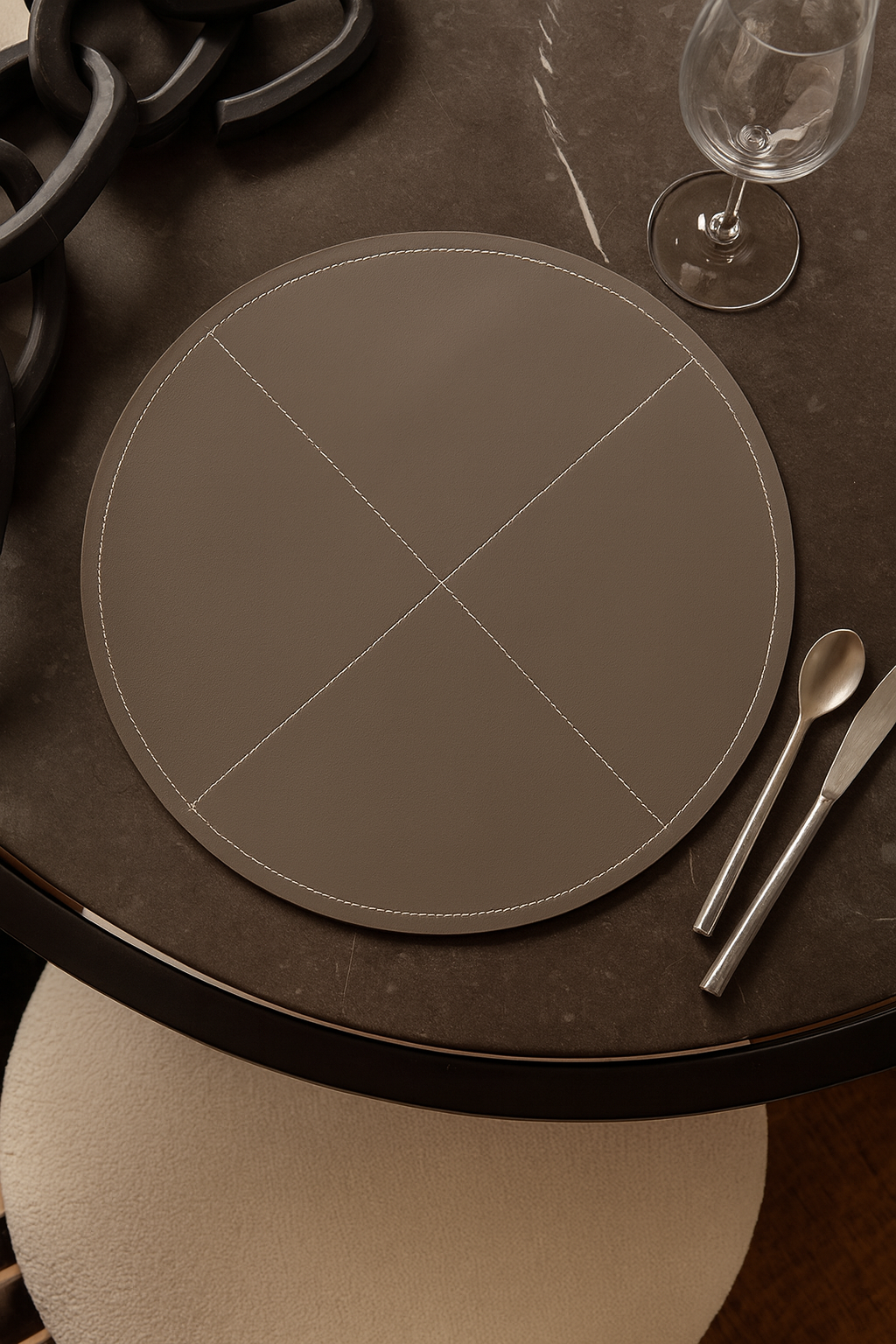 1502 - Slate Leatherette 15" Round Placemat