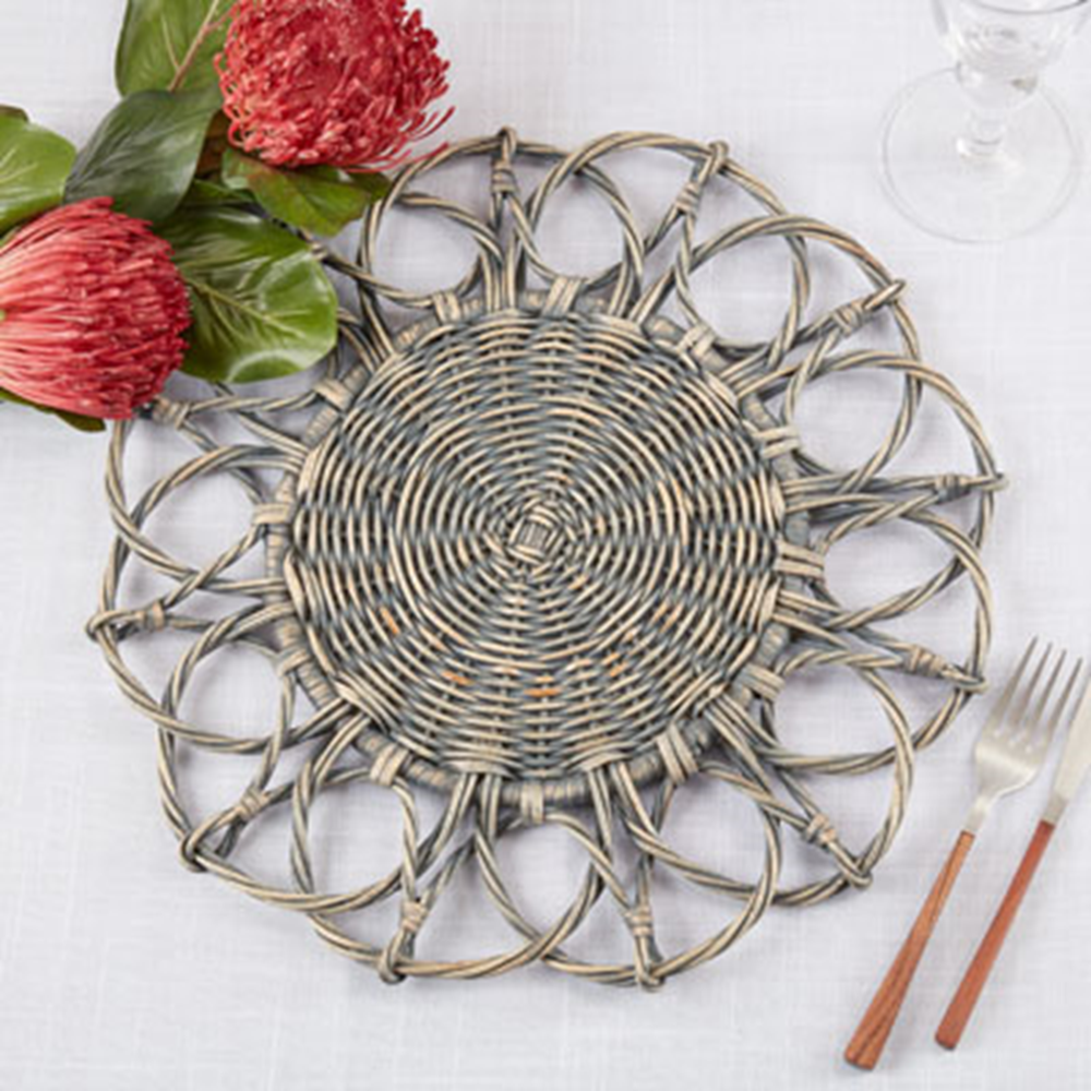 2001 - Grey Twisted Rattan 15" Round Placemat