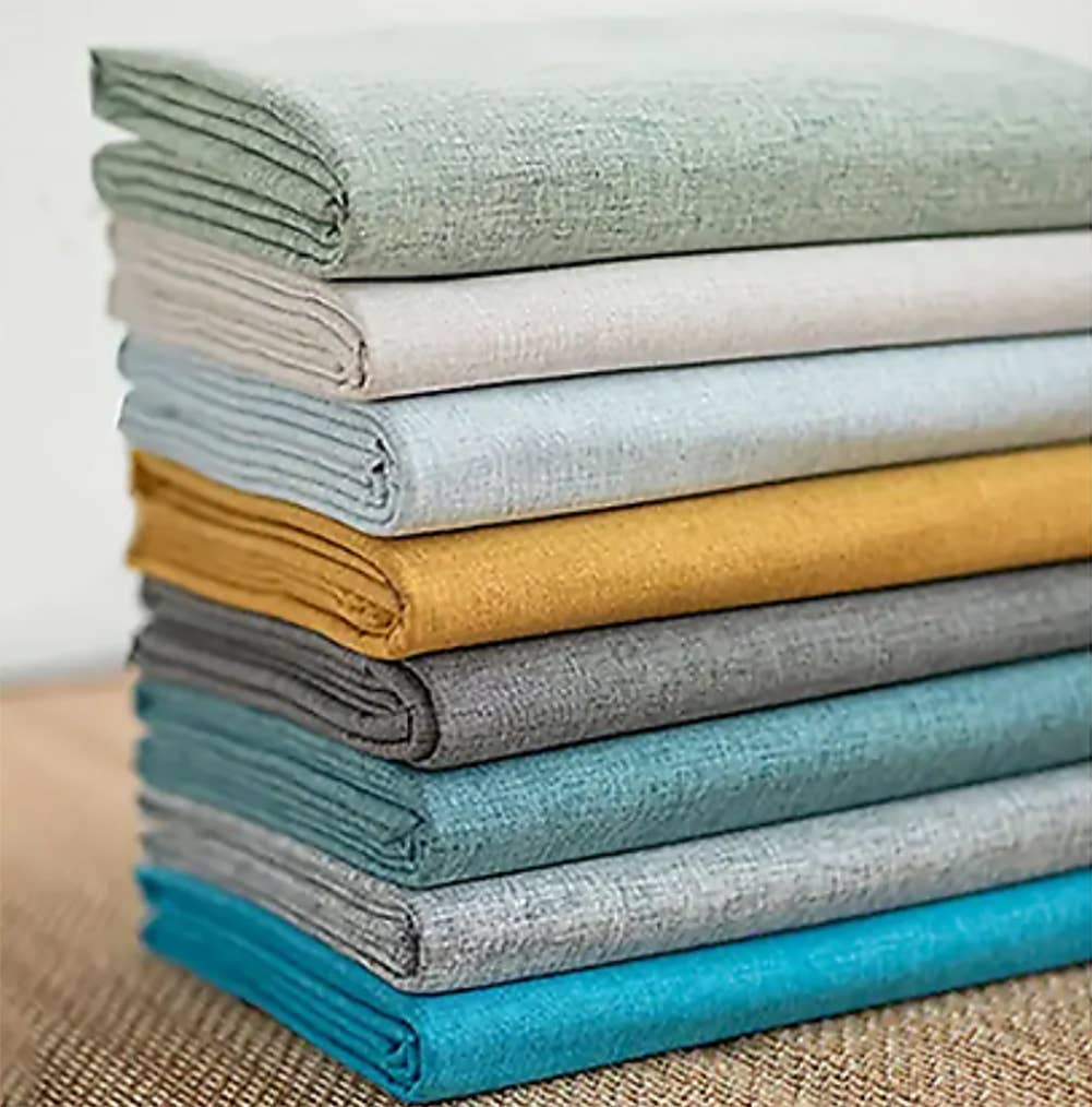 TBL0057 - Scalloped Trim Wrinkle-Free Heat-Resistant Tablecloth