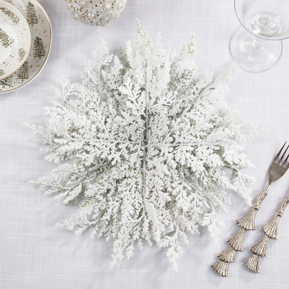 1142 - White Flocked Pine Needle 16" Round Placemat