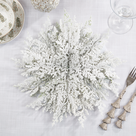 1142 - White Flocked Pine Needle 16" Round Placemat
