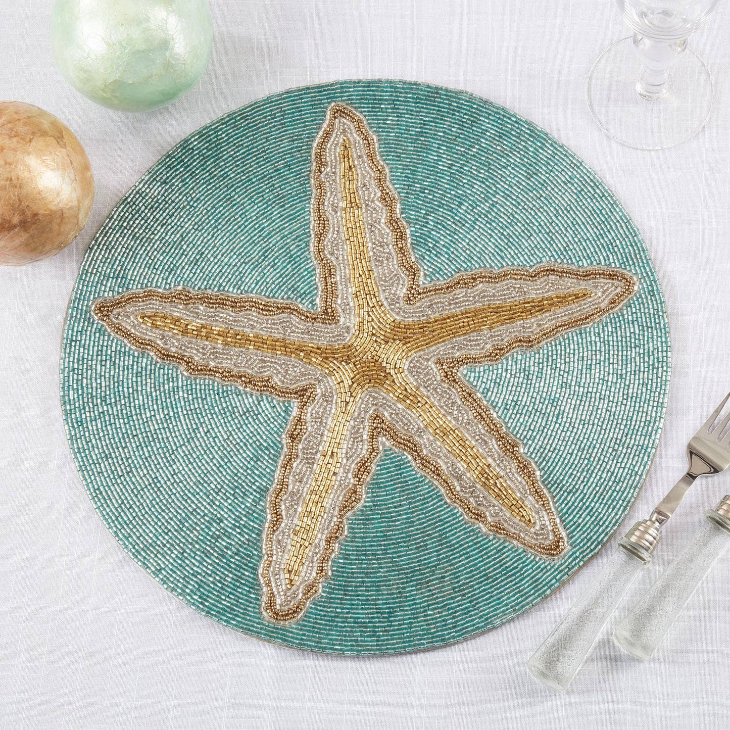 3324 - Coastal Starfish Beaded 15" Round Placemat