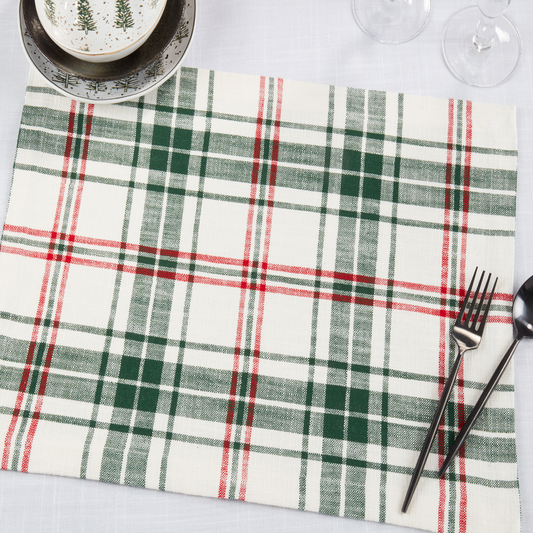 541 - White and Green Classic Plaid Cotton Placemat – 14" x 20"