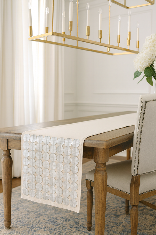 6013 - Silver Metallic Circle Table Runner - 14"x72"