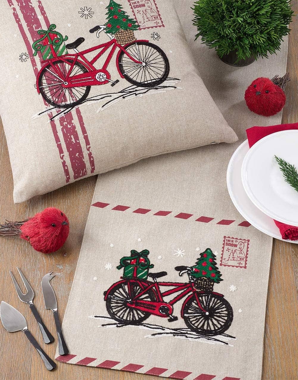 7757 - Classic Postage Stamp Christmas Bicycle Table Runner
