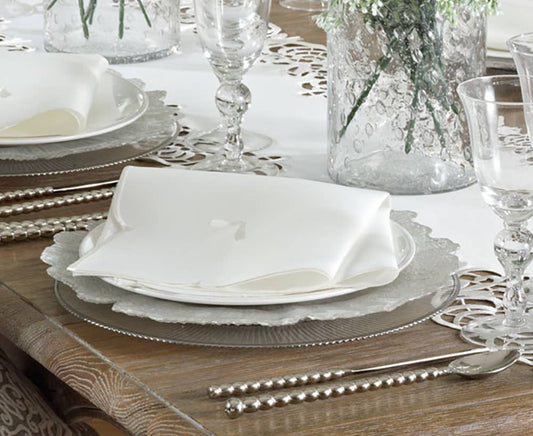 114 -  Embroidered Design 20" Dinner Napkin