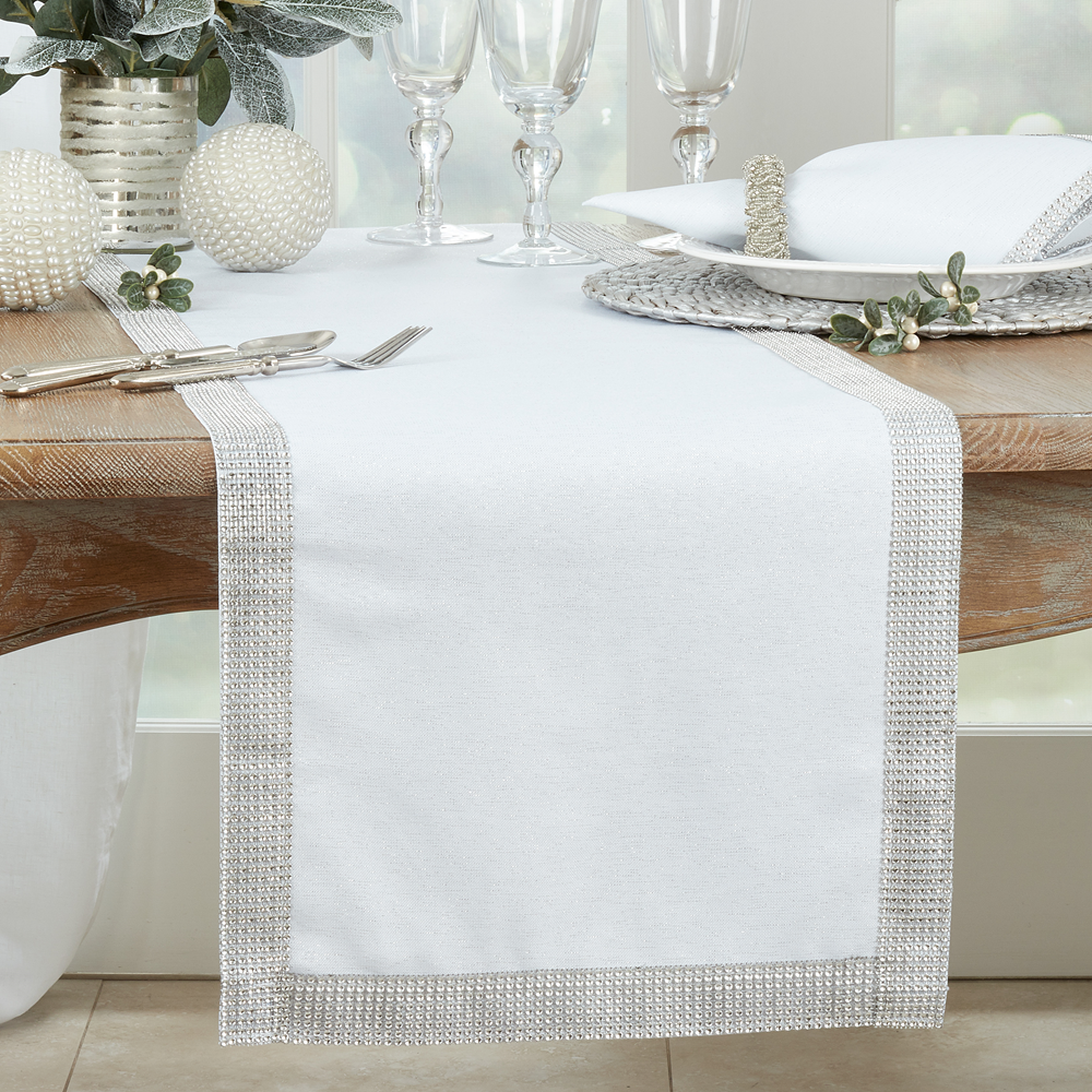 315 - Studded White Table Runner